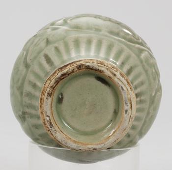 A celdadon jar, presumably late Ming dynasty.