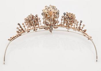 A tiara with old cut diamonds. Late 19th century.