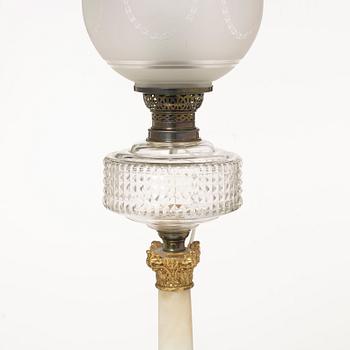 Bordslampa, omkring år 1900.