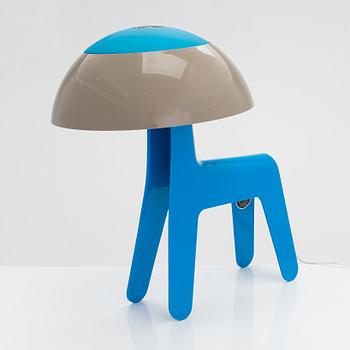 Mr P, a 21st century 'Dog Lamp' for Propaganda.