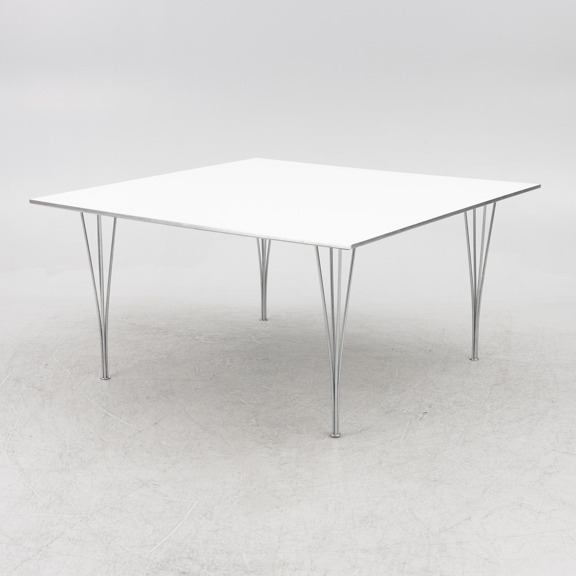 Bruno Mathsson & Piet Hein, bord, Fritz Hansen, Danmark 1980.