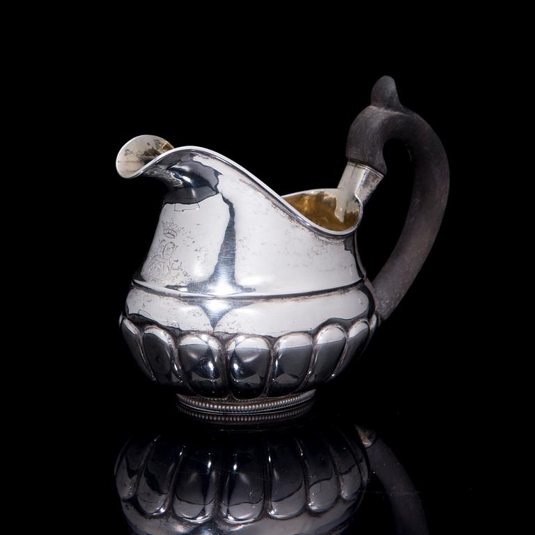 MJÖLKANNA, silver, Ryssland, St.Petersburg, Johan Fredrik Falck, 1838-1845.
