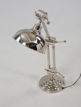 BORDSLAMPA, omkring år 2000.