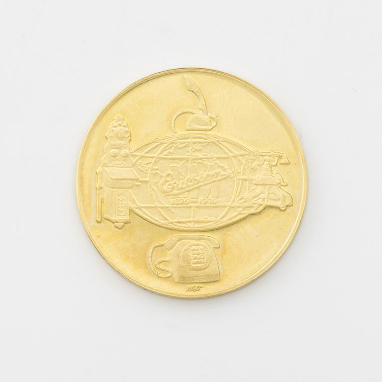 Astri Bergman-Taube, Jubileumsmedalj, guld 18K, LM Ericsson 100 år, 1876-1976. Sporrong, 1976.