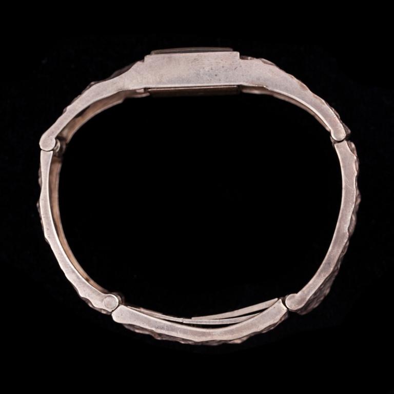 ARMBANDSUR, dam, silver, Matti Hyvärinen, Åbo 1975.