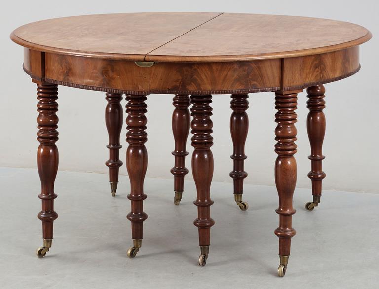 MATBORD, omkring 1800-talets mitt.