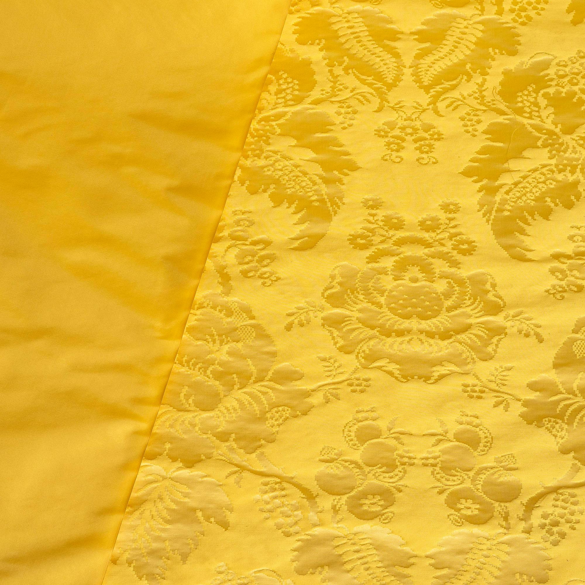 Upholstery fabric, yellow tones, 2 rolls, including Lelièvre.
