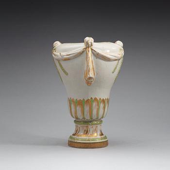 A enamelled vase, Qing dynasty, Jiaqing (1796-1820).