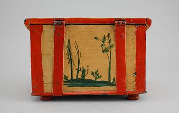 A wooden handicraft casket, made in the first half of the 19th century.