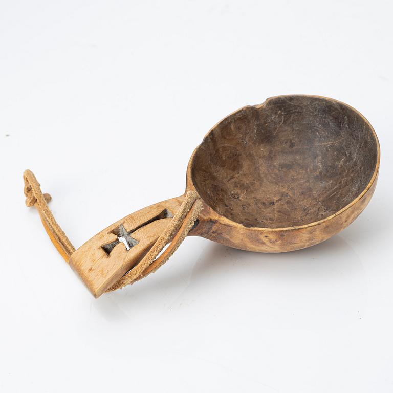 Half-horn knife and wooden cup, unidentified craftsmen.