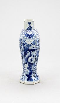 VAS, porslin, Kangxi, Kina, 1700-tal.