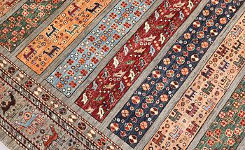 A carpet, Ziegler design, approx. 300 x 199 cm.