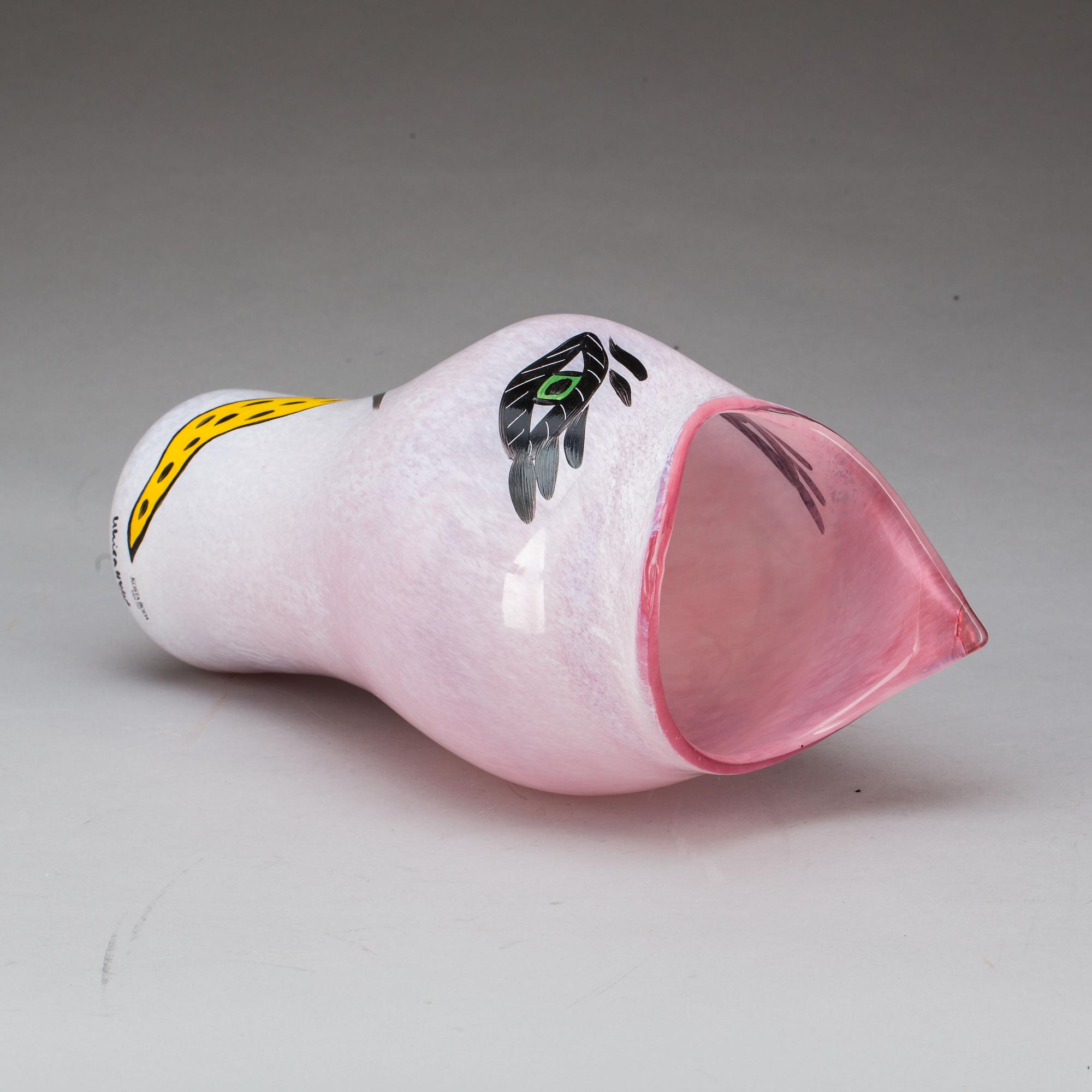 VAS, glas, Ulrica Hydman Vallien, Kosta Boda. 1900-talets andra hälft.