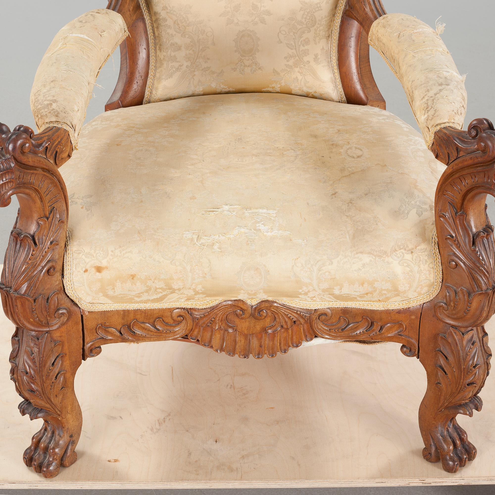 FÅTÖLJ, nyrokoko, sent 1800-tal.