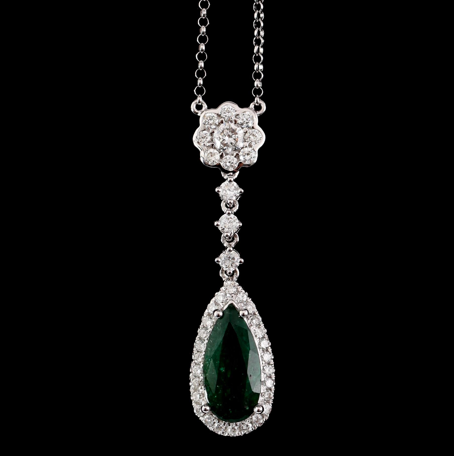 COLLIER, 18 k vitguld, smaragd ca 1.72 ct samt briljantslipade diamanter tot ca 0.72 ct.