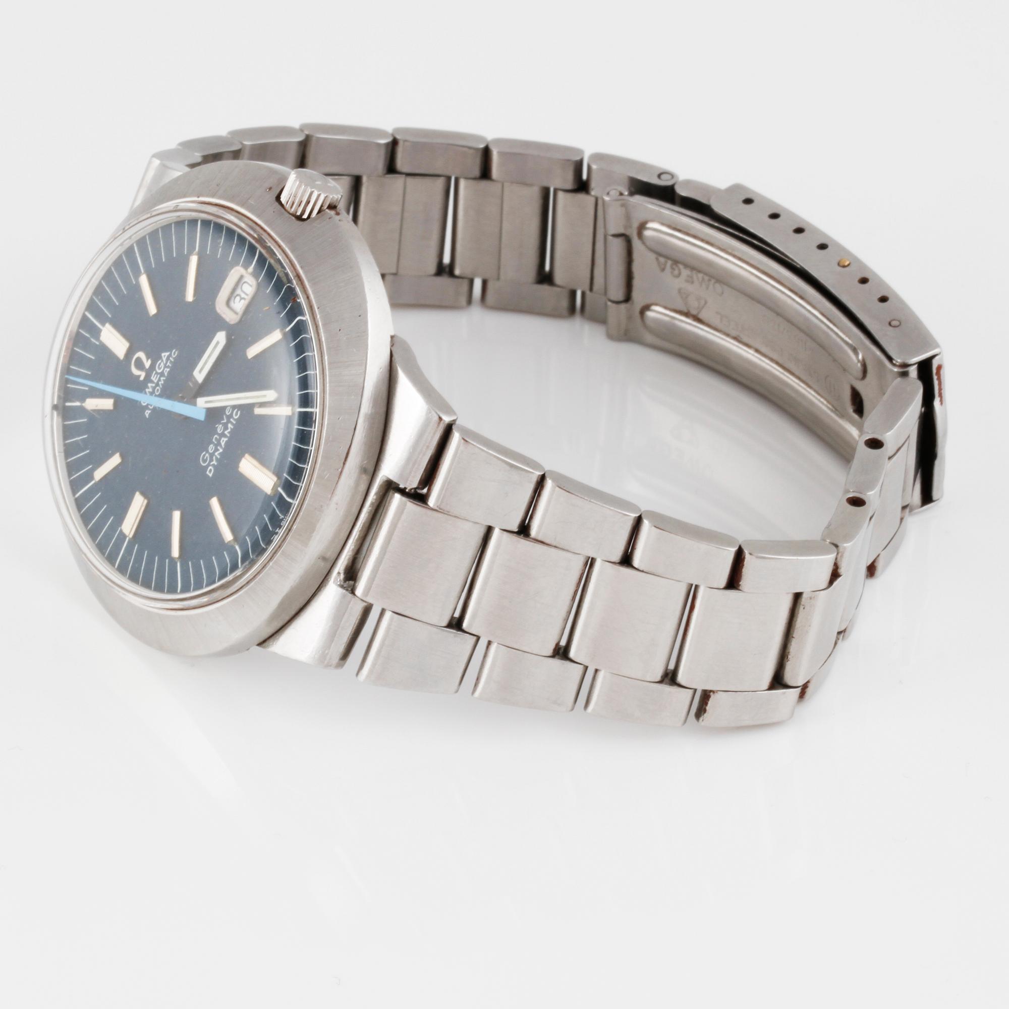 ARMBANDUR, Omega, Dynamic.