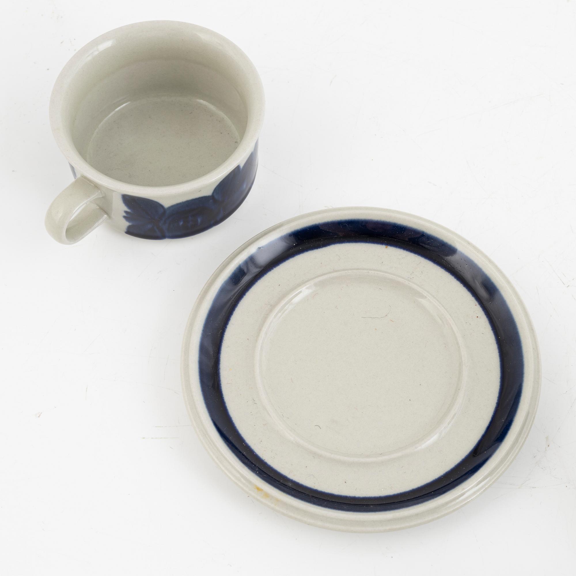 Ulla Procopé, a 13-piece "Anemone" tea service, Arabia, Finland.