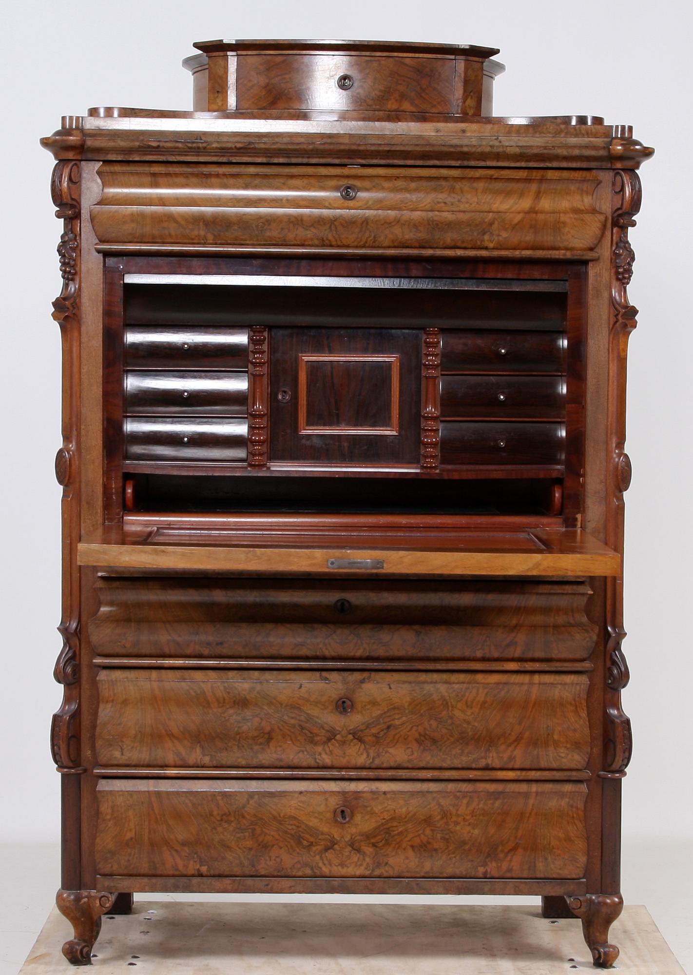 CHIFFONJE, 1800-talets mitt.