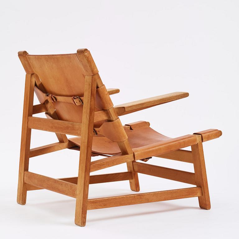 Børge Mogensen, an oak and natural brown leather easy chair model "2225", Fredericia Stolefabrik, Denmark, 1960s.