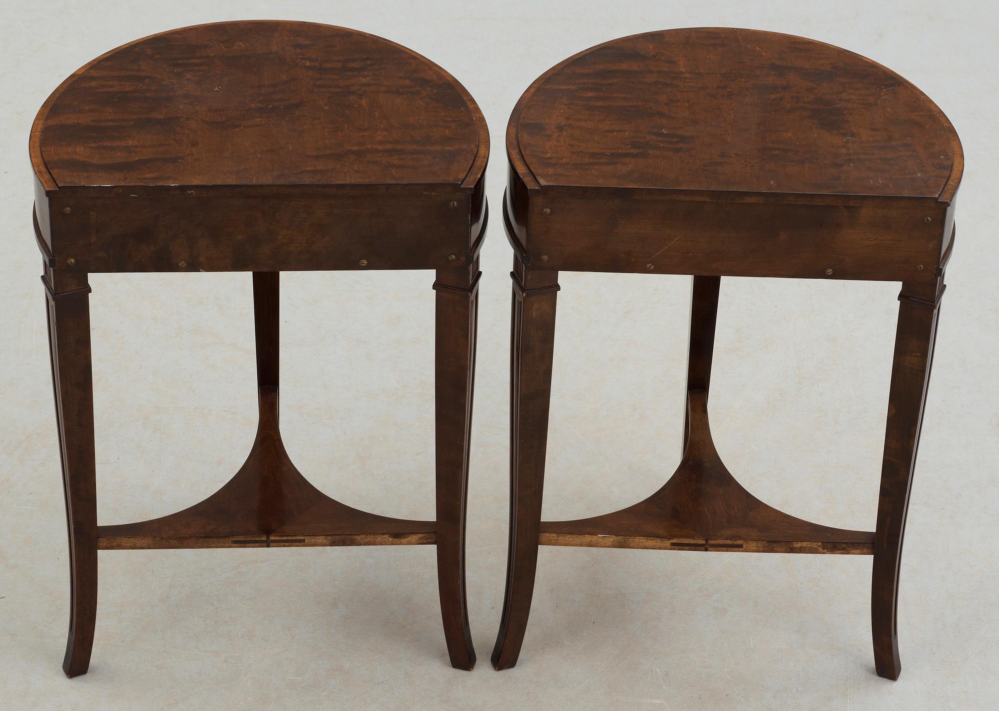 SÄNGBORD, ett par, Seffle Möbelfabrik, 1920/30-tal.