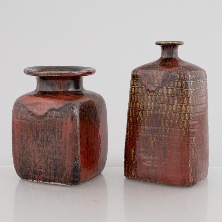 Stig Lindberg, two stoneware vases, Gustavsberg Studio, 1969.