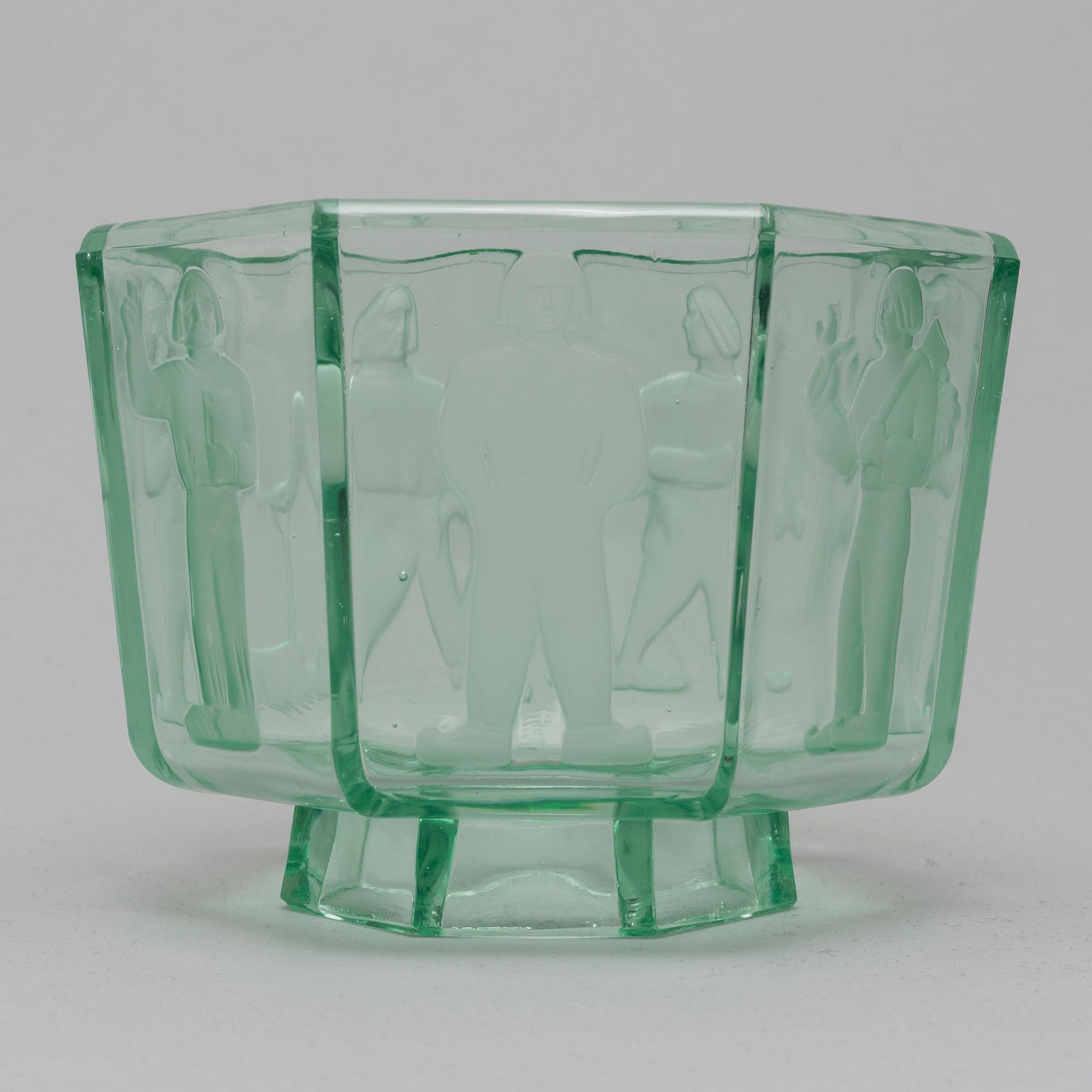 BOWL, glass, "Seitsemän veljestä"(Seven brothers). Riihimäki Lasi, 1930/40's.