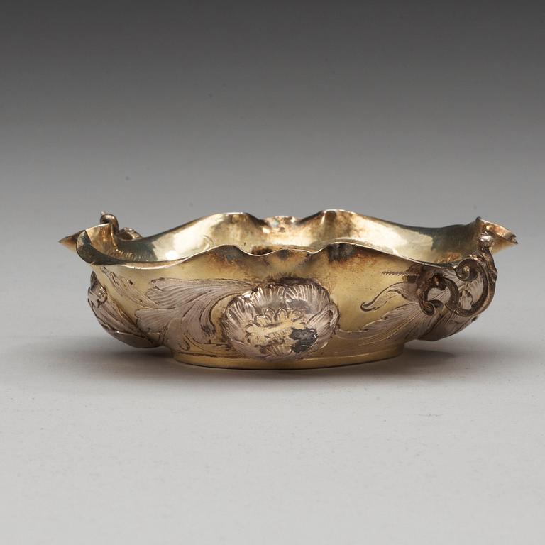 A German mid 17th century parcel-gilt sweetmeat-dish, unidentified makers mark, Nürnberg 1645-1651.