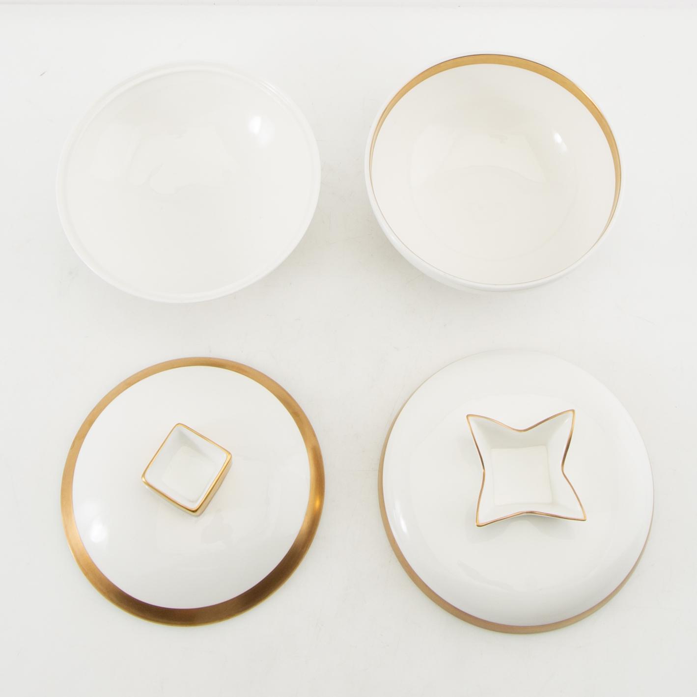 Karin Björquist, servis 27 dlr "Nobel"  Rörstrand porslin sent 1900-tal.