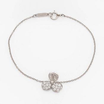 Tiffany & Co, rannekoru, "Paper Flower", platinaa ja timantteja.