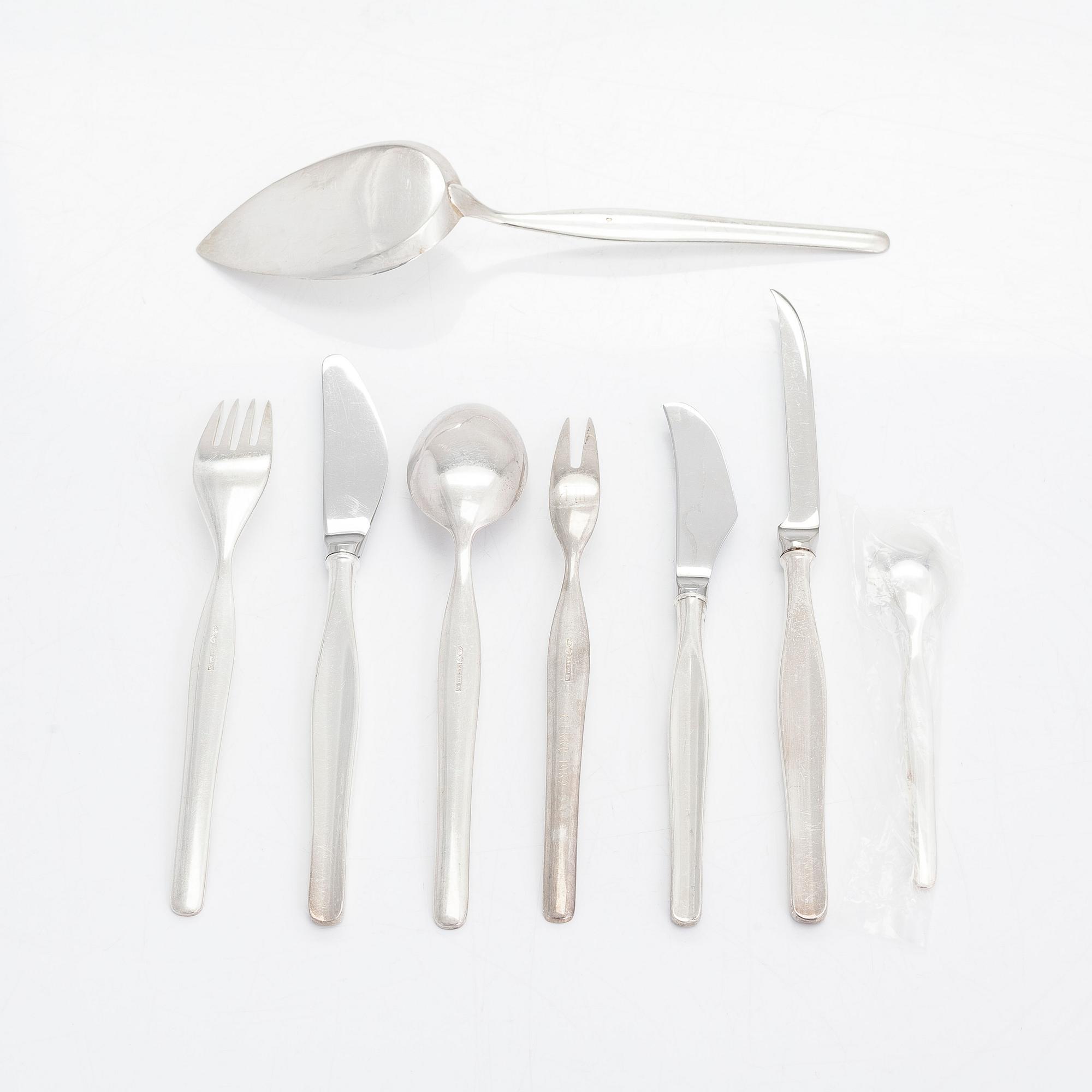 Tapio Wirkkala, bestickuppsättning, 28 st, silver, "Tapio", Kultakeskus, Tavastehus, mestadels 1950-60-tal.