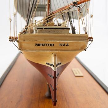 Fartygsmodell "Mentor", byggd av Sten Bergwall 1996.