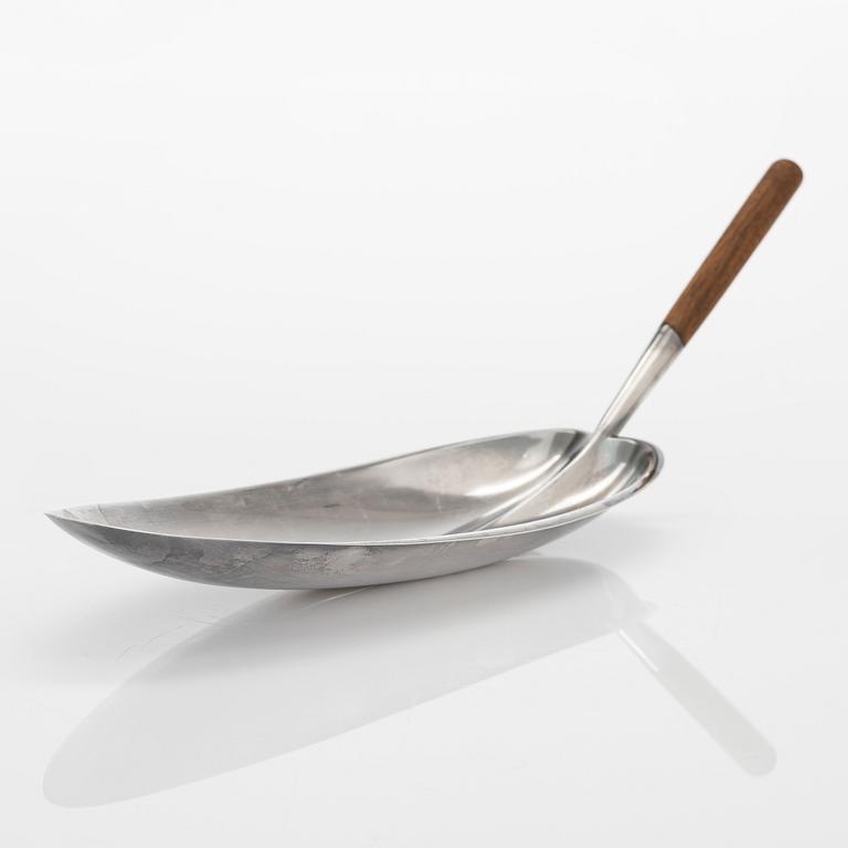 Tapio Wirkkala, skål, TW 85, silver, Kultakeskus, Tavastehus 1959. Modellen formgiven 1955.