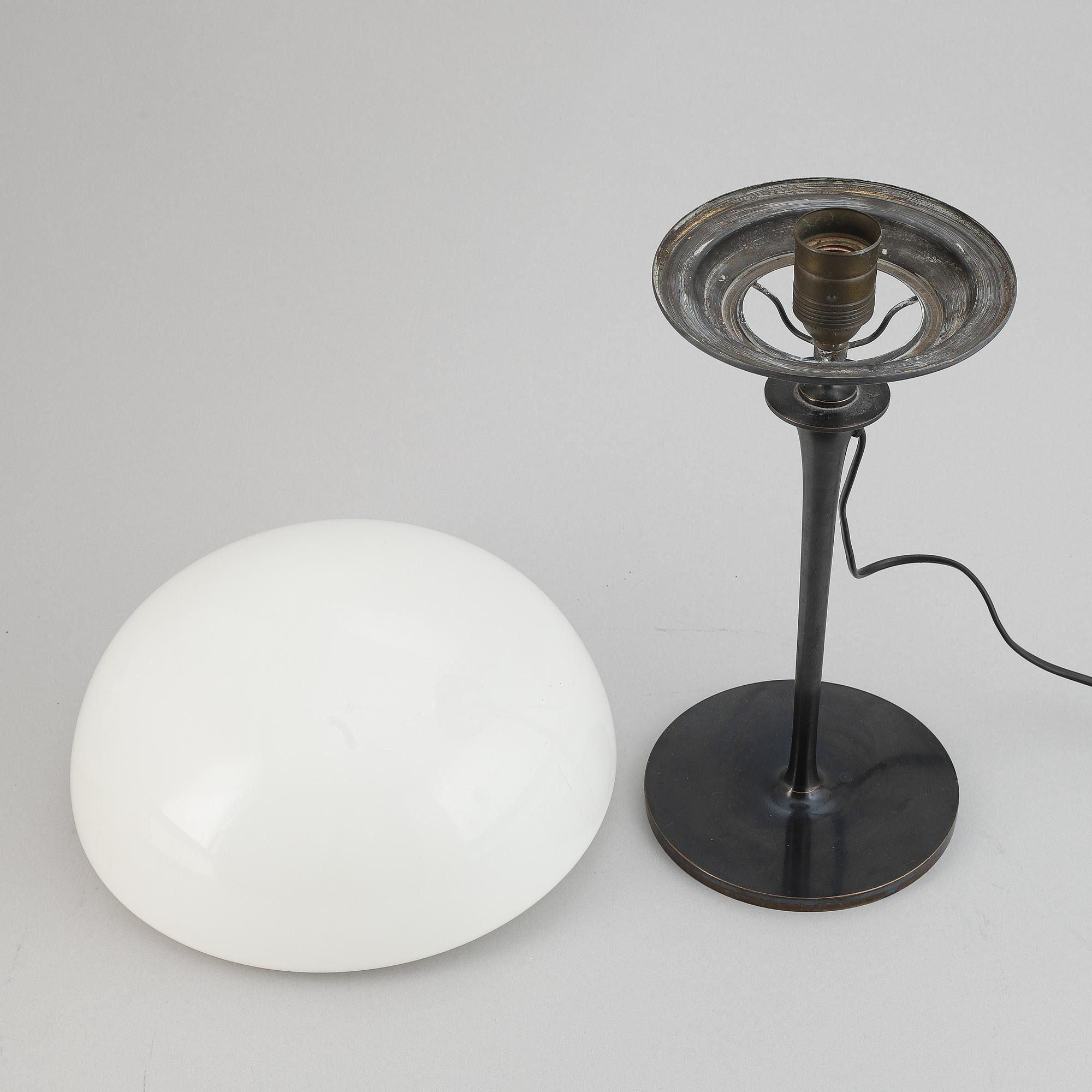 Bordslampa, 1900-talets andra kvartal.