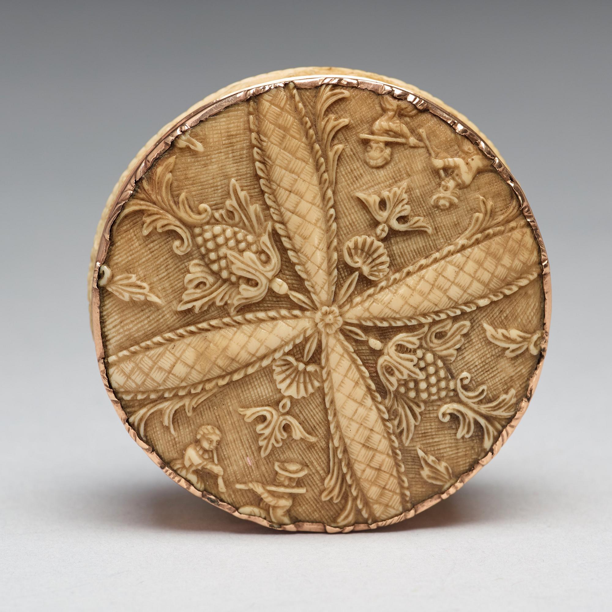 Dosa, ben och guld, 1600-tal sannolikt.