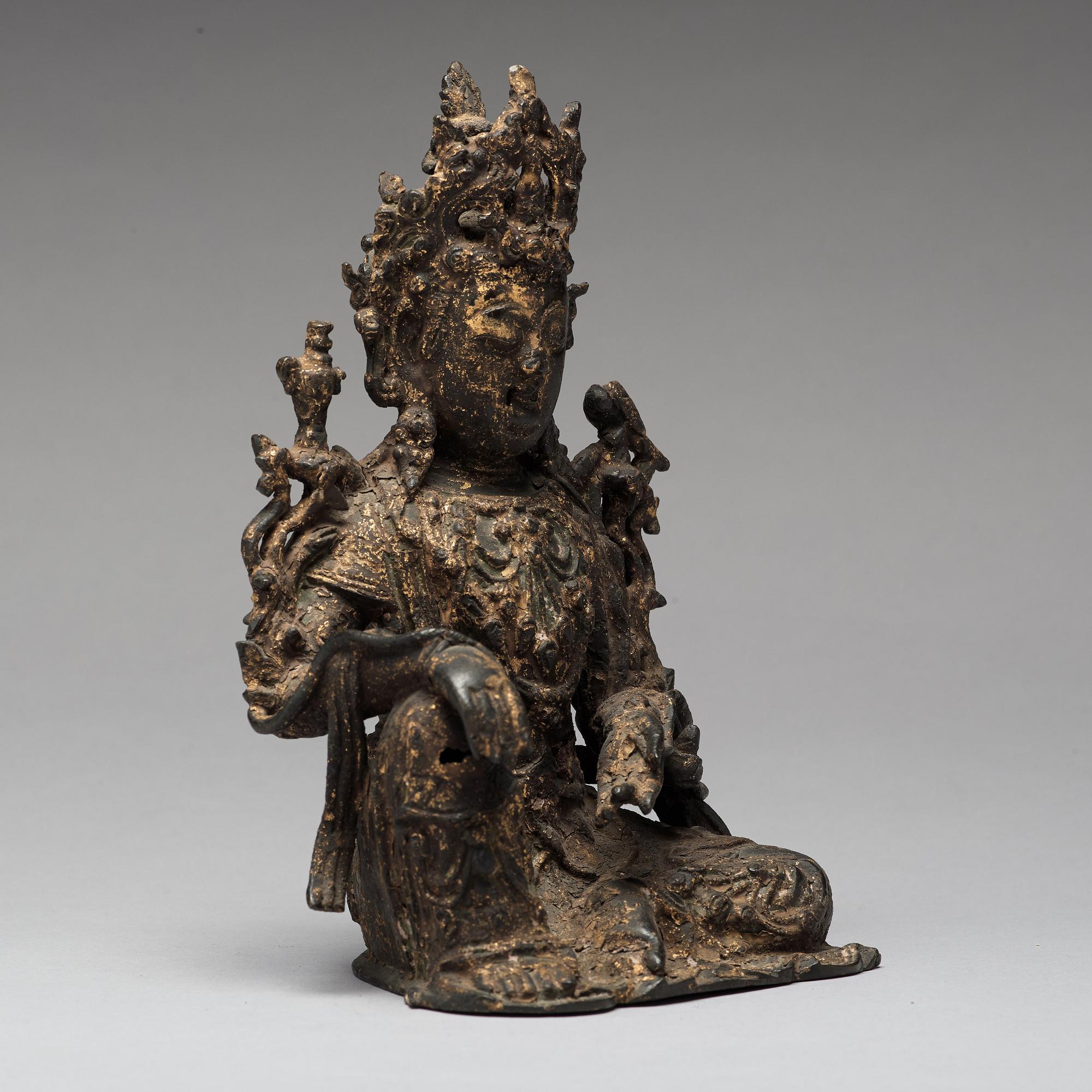 BODHISATTVA, förgylld brons. Mingdynastin (1368-1644).