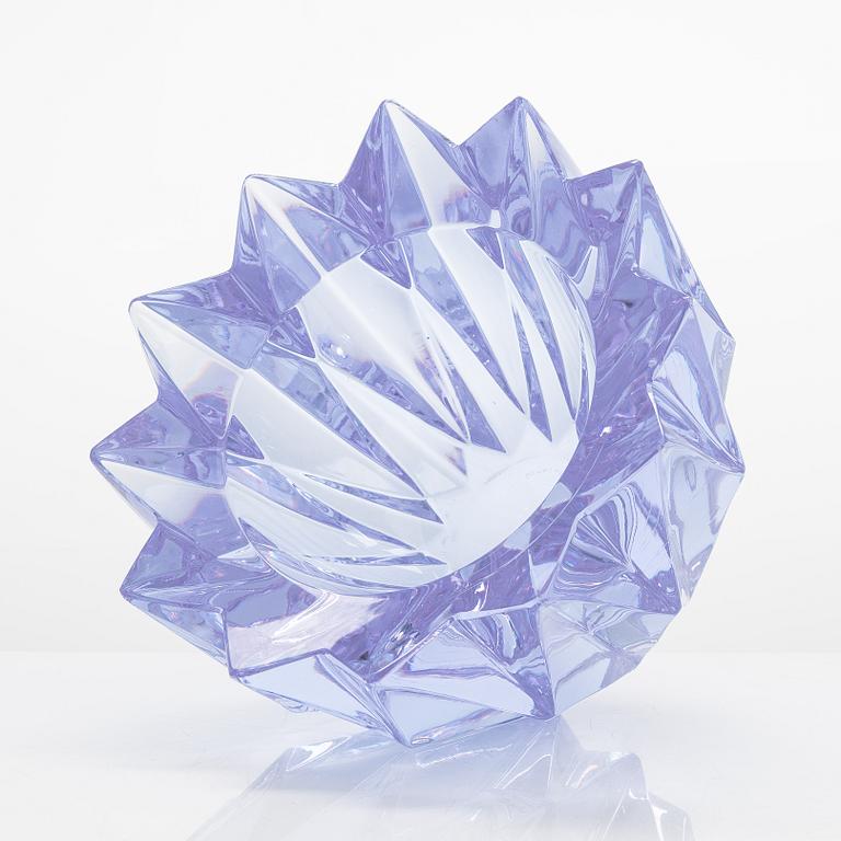 Aimo Okkolin, a Water Lily' bowl, signed Aimo Okkolin, Riihimäen Lasi Oy.