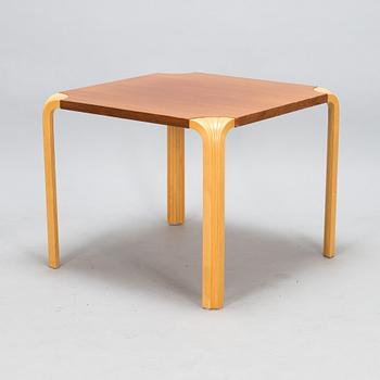 Alvar Aalto, bord, modell MX800C, Artek, 1900-talets slut.