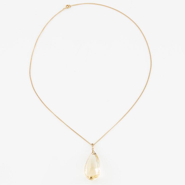 Hänge med kedja, 18K guld med brioletteslipad citrin.