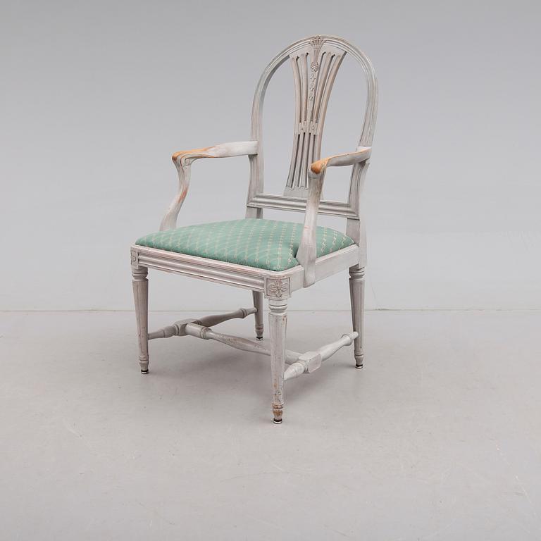 KARMSTOL, gustaviansk stil, 1900-talets andra hälft.