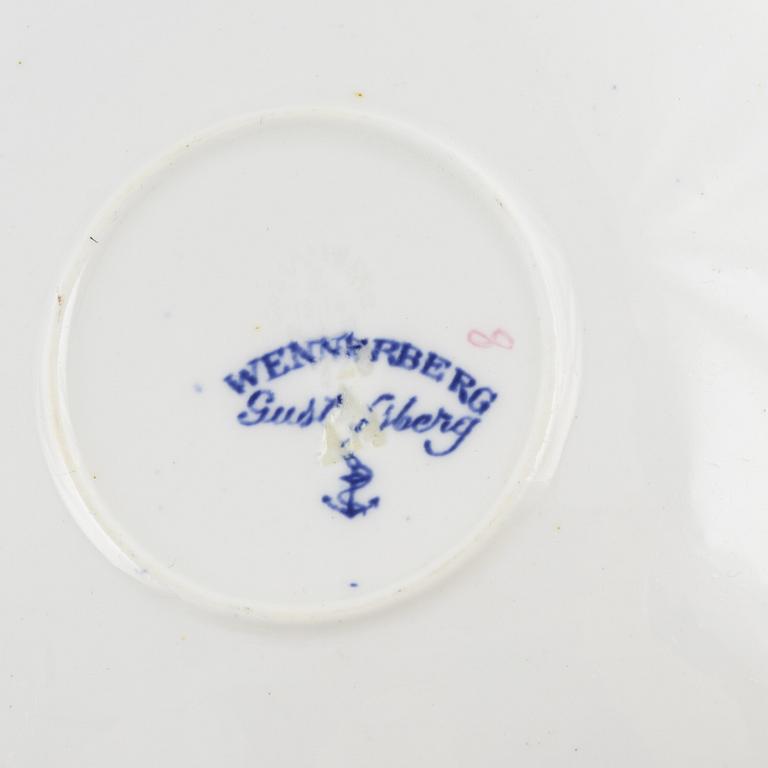 Gunnar Wennerberg, 74 pieces of a "Blåsippa" dinner service, Gustavsberg, Sweden.