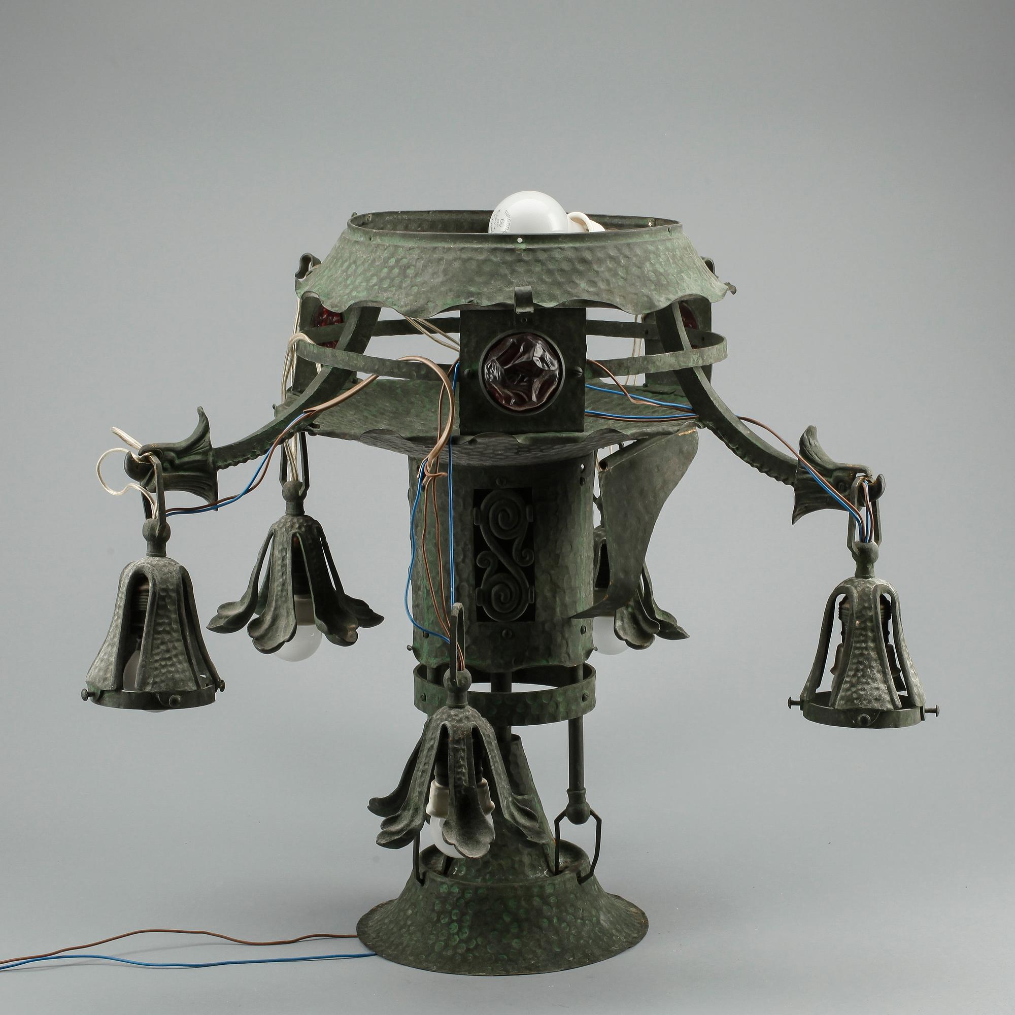 TAKLAMPA, jugendstil, 1900-talets första hälft.