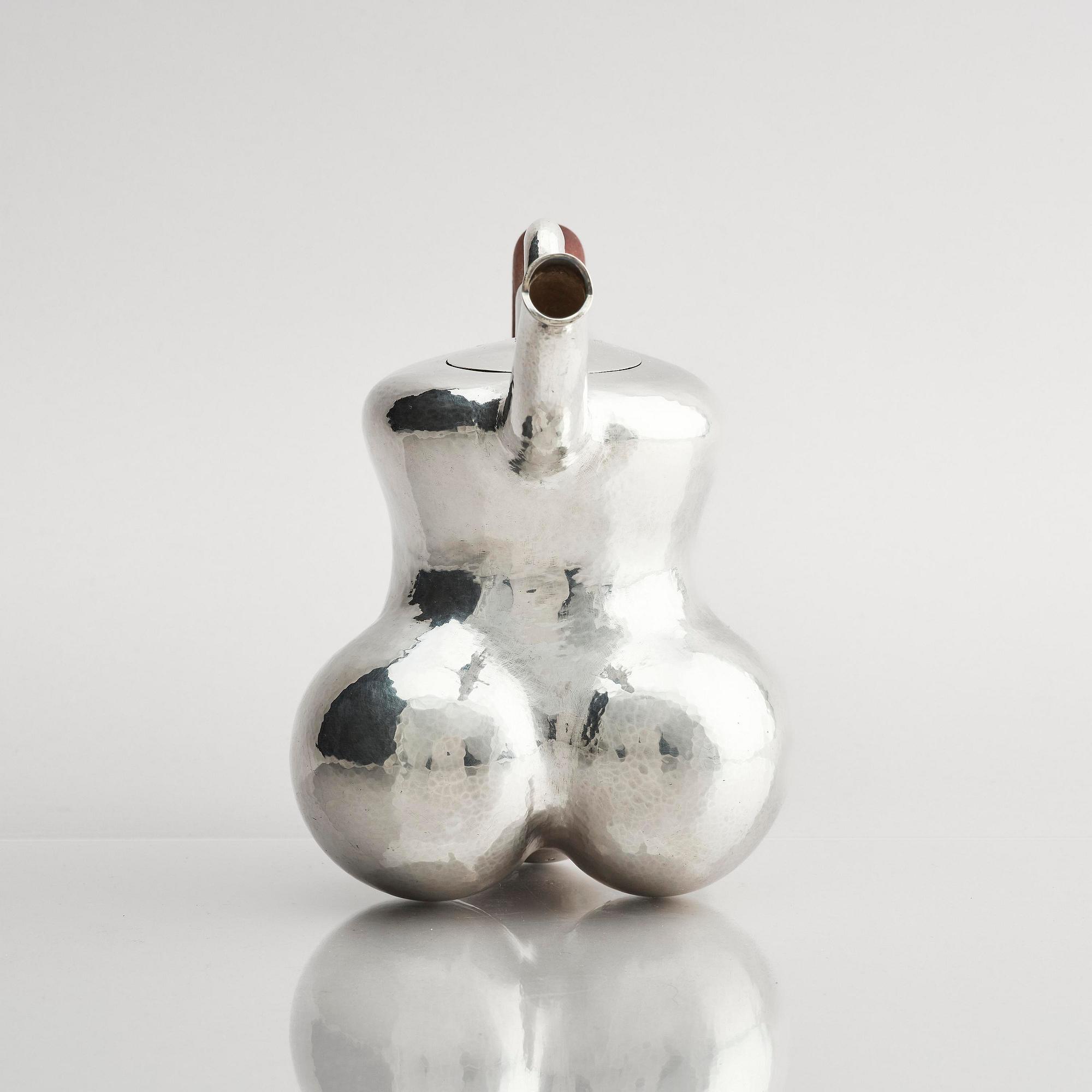 Olle Ohlsson, a sterling silver teapot, Stockholm, Sweden 2001.