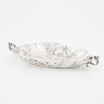 Stop samt konfektskål, silver, barockstil, fantasistämplar, omkring 1900.