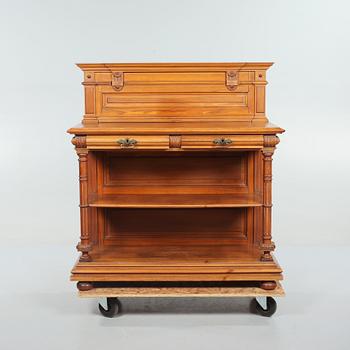 SIDEBOARD, nyrenässans, sent 1800-tal.