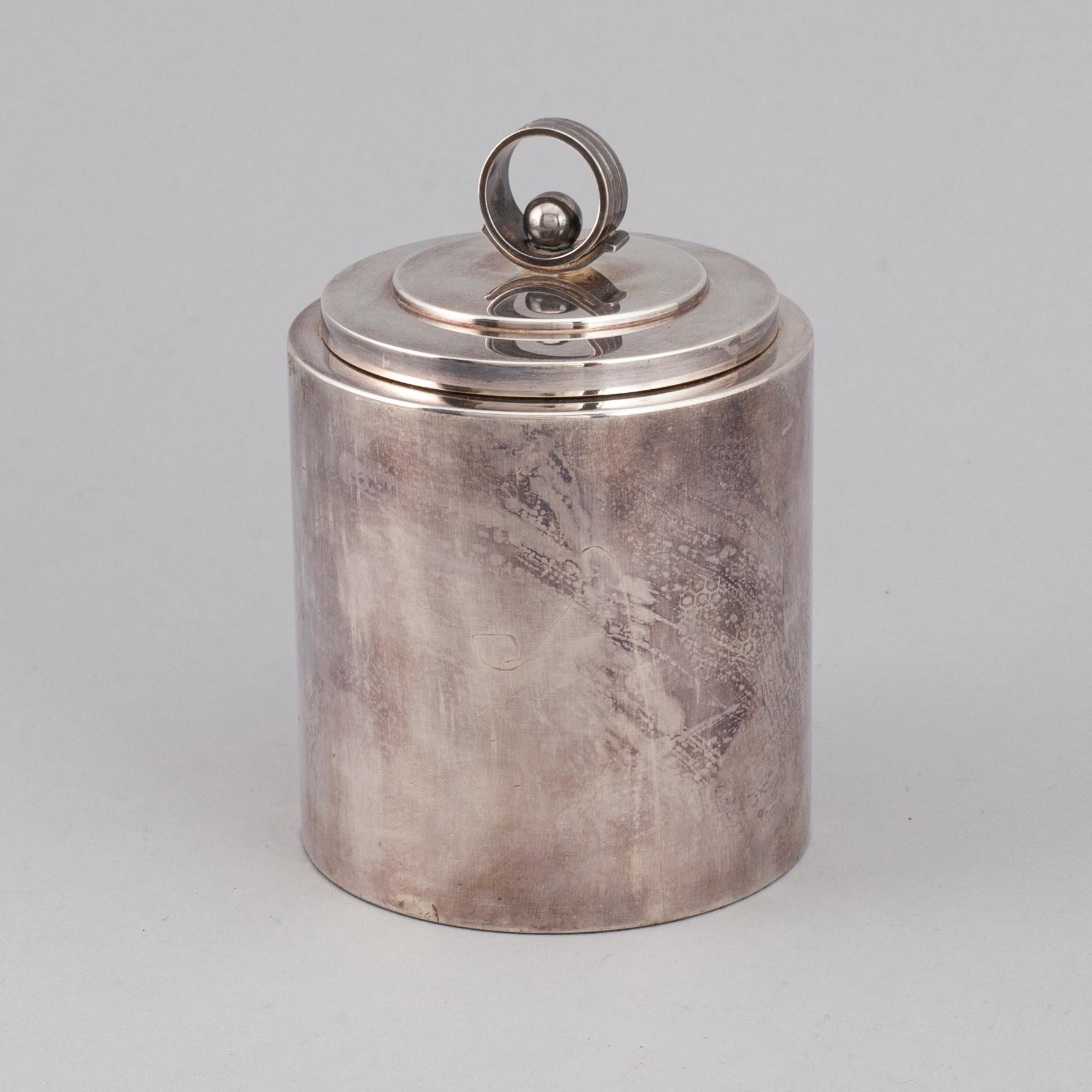 A silver plated Art Déco teabox from the 1930's.