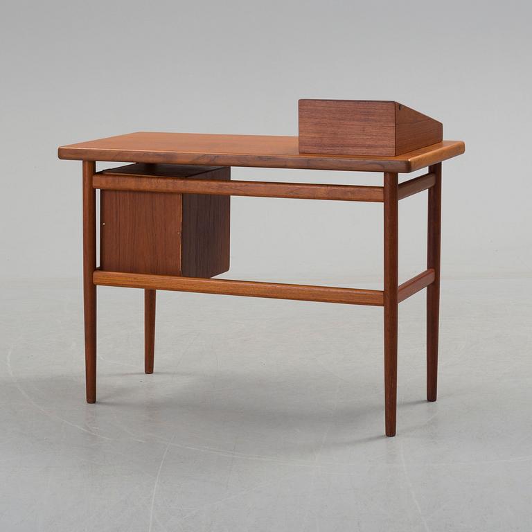 A 1950/60's dressing table, probably by Kurt Ostervig, Denmark.