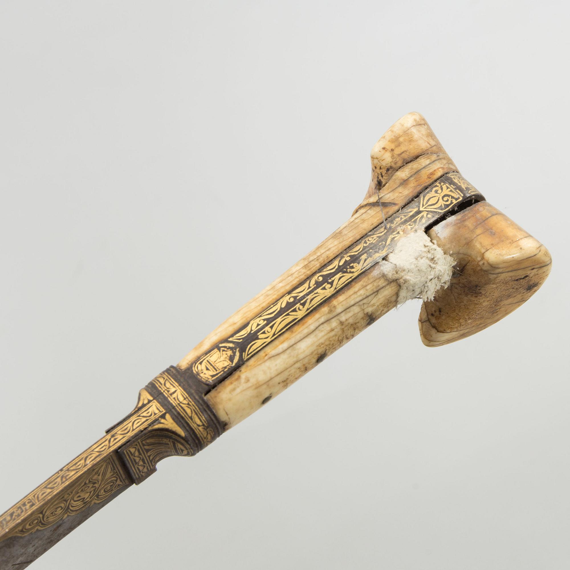 SWORDS - YATAGAN / YATAGHAN, 3 pcs, ottoman, Turkey possibly 19th century.