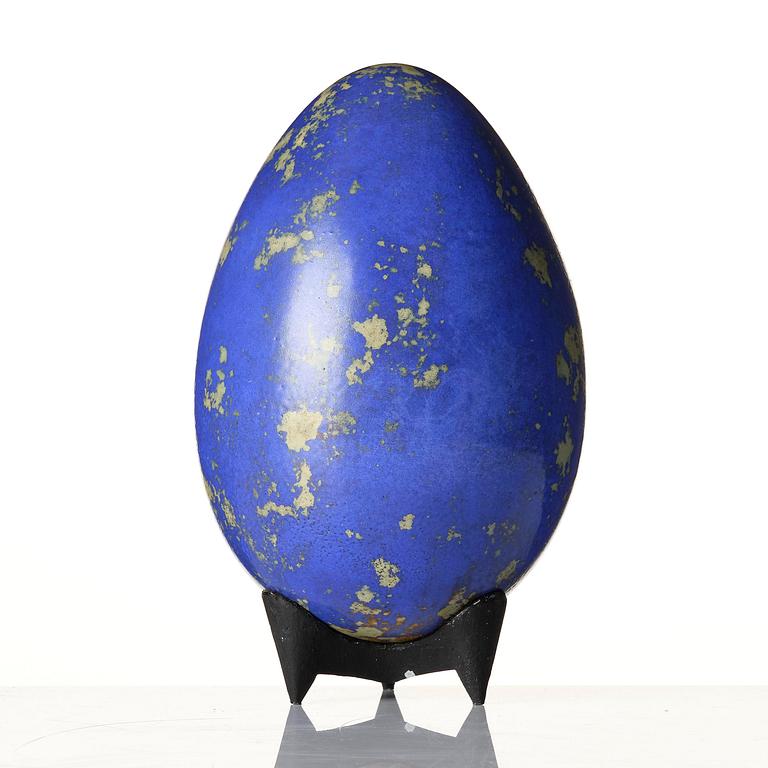 Hans Hedberg, a faience sculpture of an egg, Biot, France.