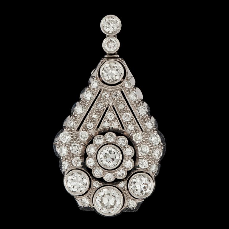 A brilliant cut diamond pendant,tot. app. 3.20 cts, Gothenburg 1943.