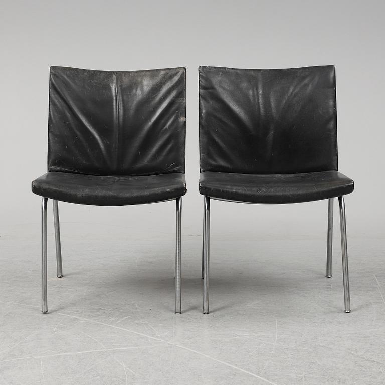 HANS J WEGNER, a pair of 'CH 401' 'Lufthavnstolen' chairs from the Kastrup series, Denmark, 1960's.